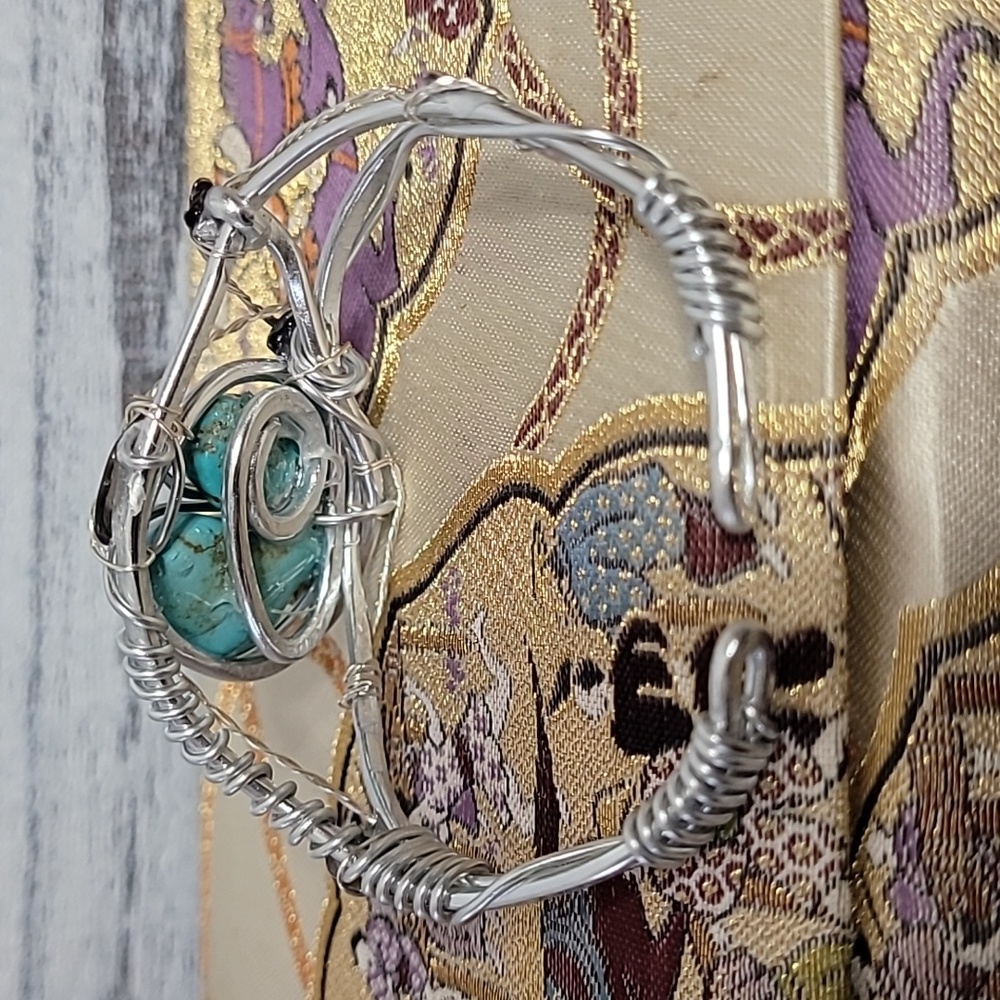 Turquoise Wire Wrap Bracelet - Picture 4 of 7